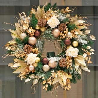 Christmas Wreaths for Front Door with Lights Pre-Lit, Battery Operated