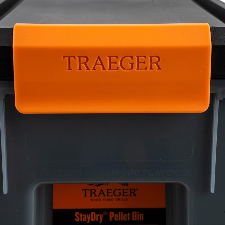 Traeger Pellet Grills BAC637 Stay Dry Pellet Bin, Wood Pellet Storage with Locking Lid