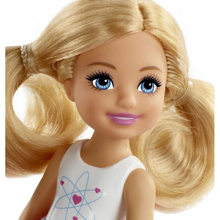 Barbie Dreamhouse Adventures Doll & Accessories, Travel Set