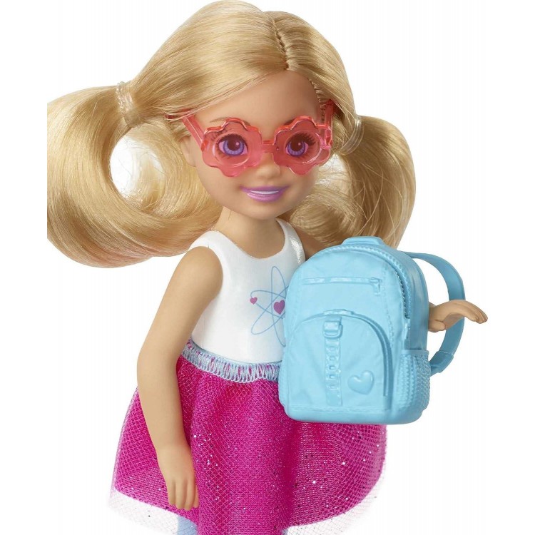 Barbie Dreamhouse Adventures Doll & Accessories, Travel Set