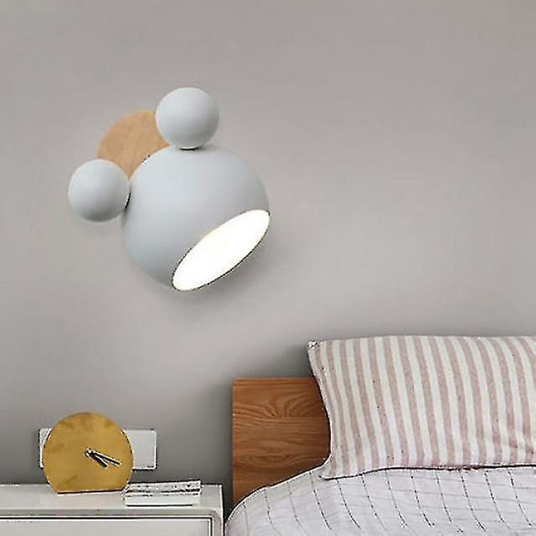 Modern Nordic Aluminum Wall Lamp: Creative Luminaire