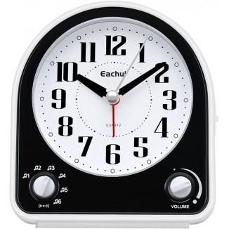 Analogue Alarm Clock with 7 Alarm Tones